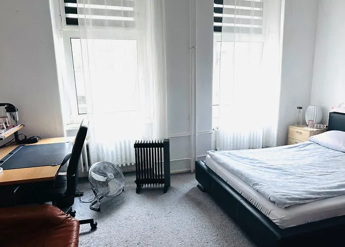 Kemping A Cosy, Super Quiet In Wedding Berlin